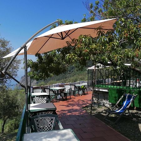 Perla Del Levante Hostel Framura Bagian luar foto