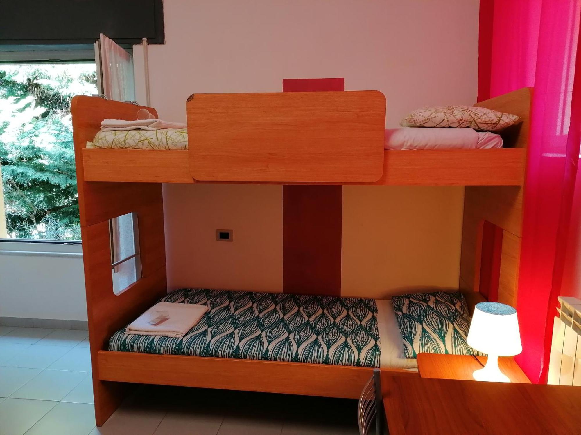 Perla Del Levante Hostel Framura Ruang foto
