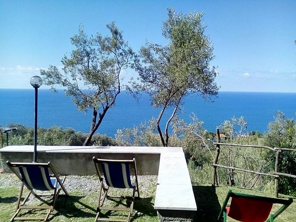 Perla Del Levante Hostel Framura Bagian luar foto